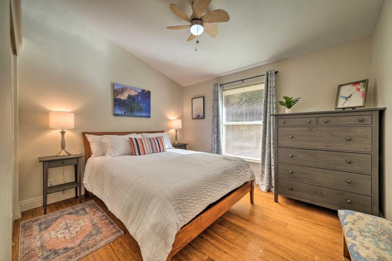 Groveland Gem With Deck, Game Room And Much More! Extérieur photo