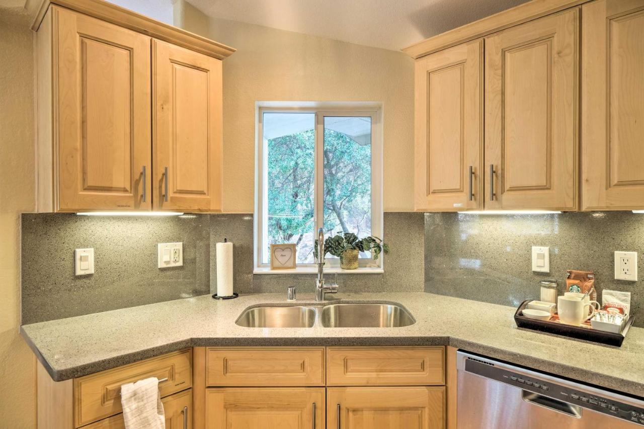 Groveland Gem With Deck, Game Room And Much More! Extérieur photo