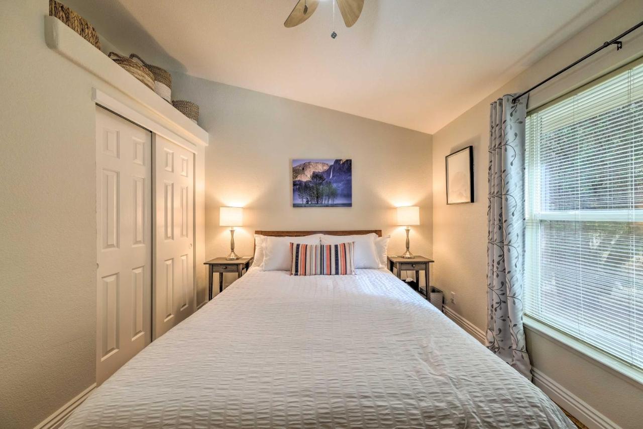 Groveland Gem With Deck, Game Room And Much More! Extérieur photo